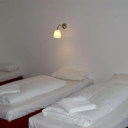 Guest house Basic Living