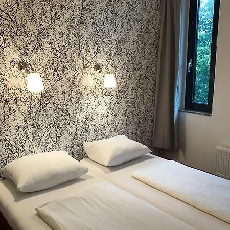 Guest house Basic Living Munich